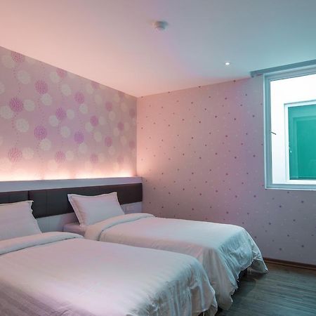 Riverfront Sentral Hotel Malacca Eksteriør billede